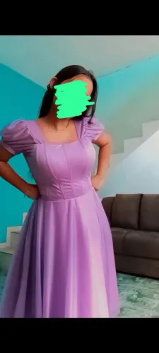 Vestido lilás festa