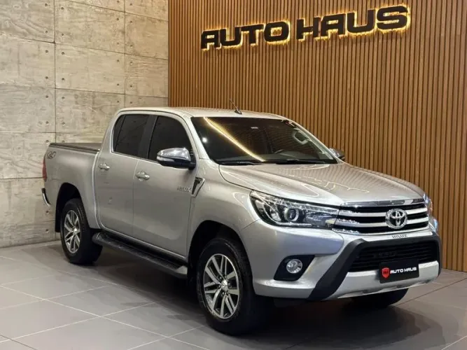 Toyota Hilux CD SRX 4X4 2.8 TDI 16V Diesel Aut. 2017