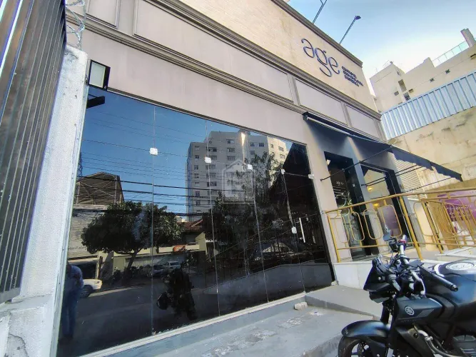 Loja Comercial 130m² em Santa Luíza/ES com 3 Salas e 2 Vagas - Lívia Machado Imóveis