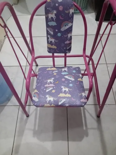 Cadeira infantil de balanço  para menina