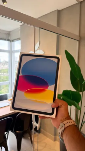 iPad 11 128gb Lacrados