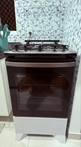 Fogão Electrolux 4 bocas semi novo
