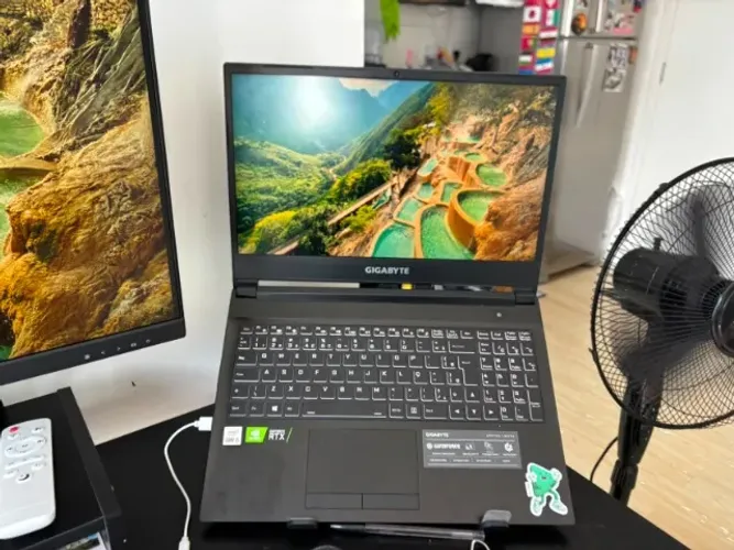 Notebook Gigabyte i5 rtx 3060 512 gb ssd 