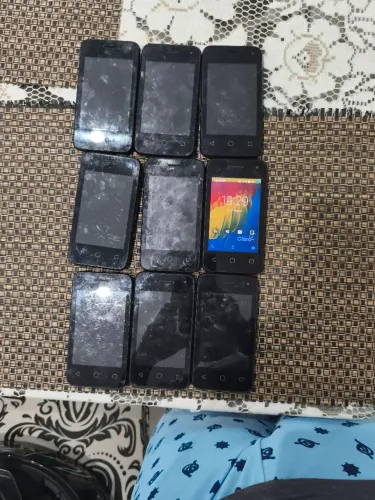 Lote de celular Alcatel pixi 3 preto 