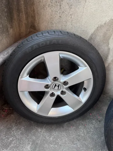 Rodas aro 16 civic + pneus 