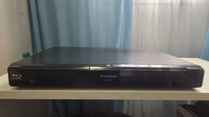 Leitor de discos Blue-ray Panasonic DMP-BD30