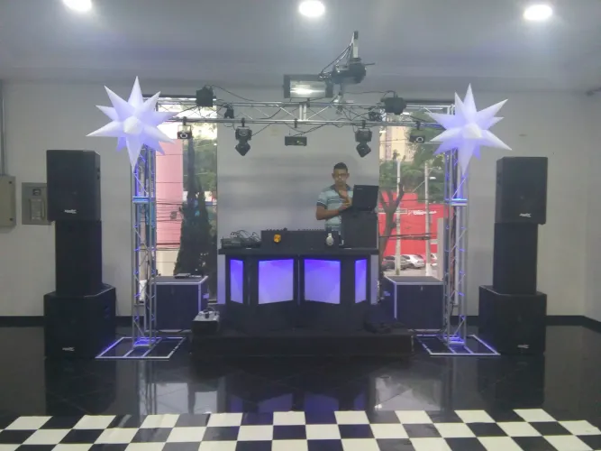 Equipamento de Som e Iluminação 