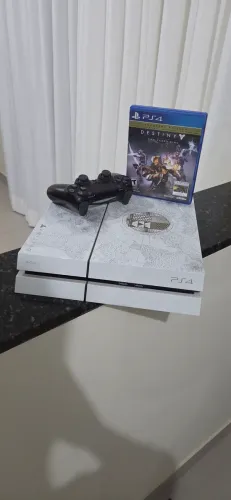 Sony PlayStation 4