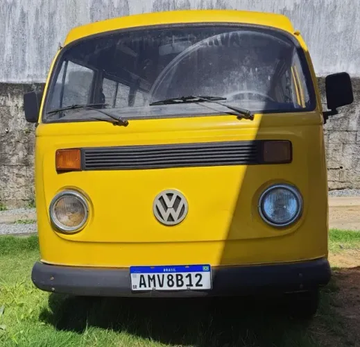 Volkswagen Kombi Standard/ Luxo/ Serie Prata (álcool) 2005