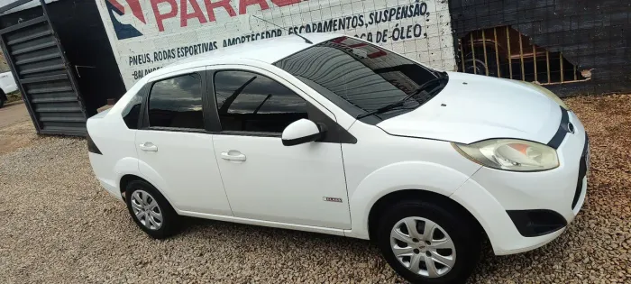 Ford Fiesta Sed. 1.6 8V Flex 4P 2013