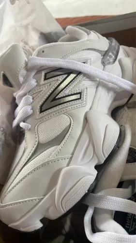 Tênis new balance novo (usou 2 dias)