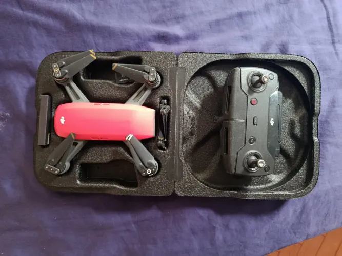 Drone DJI spark + controller 