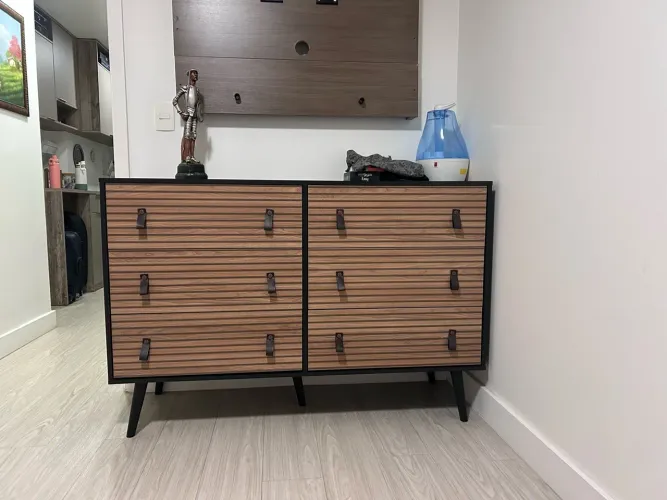 Cômoda com 6 gavetas