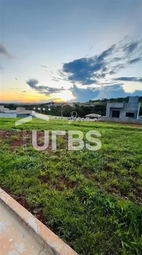 Lote à venda, jardins Parma, senador canedo, 285 m², condomínio com lazer completo.