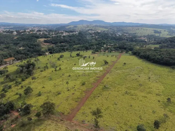 Terrenos 20.000m² entre Esmeraldas e Betim MG / Próximo ao Vianópolis!