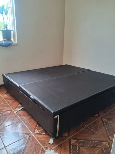 Vende-se.
