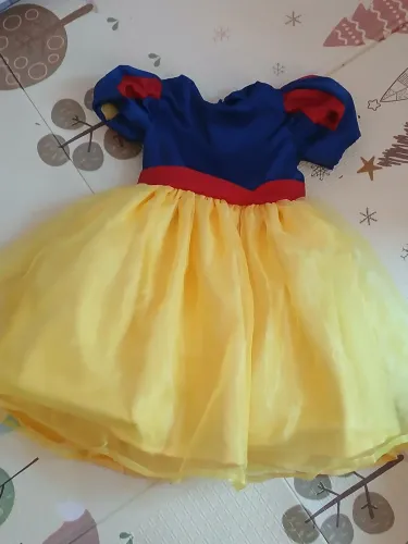 Vestido temático infantil Branca de Neve TAM 2 anos(laço costas removível)