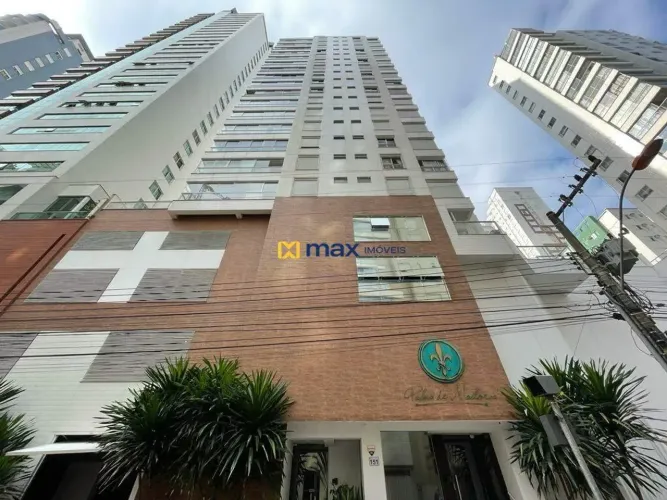 Venda Apartamento com piscina privativa, quadra Mar. Barra Sul - Balneário Camboriú