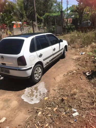 Volkswagen Gol Geração III Ouro 1.0 MI 16V Gasolina Mec. 4P 2000