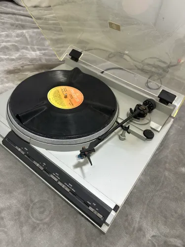 Toca-Discos Gradiente TT-500 Automático Vintage - Funcionando