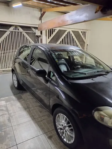 Fiat Punto Essence 1.6 Flex 16V 5P 2013