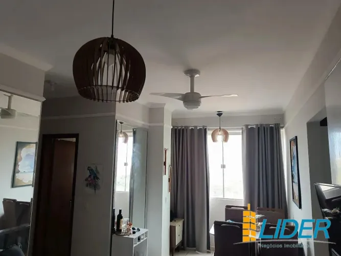 Apartamento à venda, 2 quartos, 1 vaga, BOSQUE DOS BURITIS - Uberlândia/MG