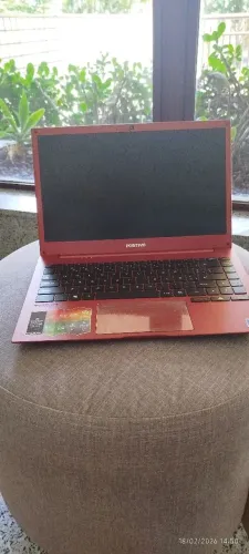 notebook positivo motion plus Q464B (tela queimadas)