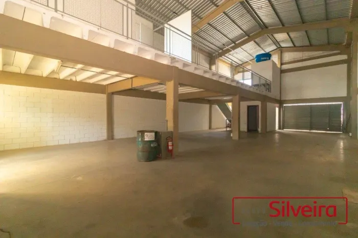 PAVILHÃO 450 M² - JD LEOPOLDINA