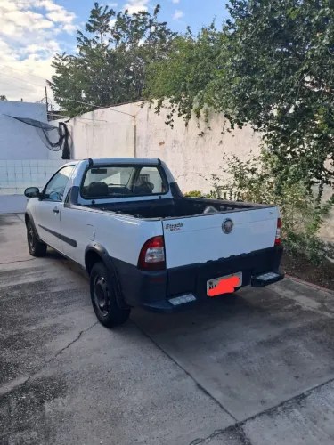 Fiat Strada 1.4 MPI Fire Flex 8V CS 2012