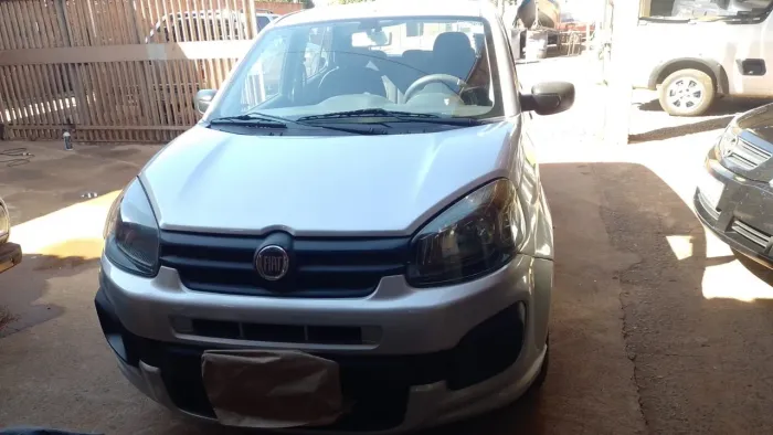 Fiat Uno Attractive 1.0 EVO Fire Flex 8V 5P 2021