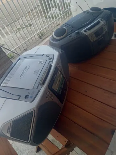 Par de Rádios Boombox Aiwa