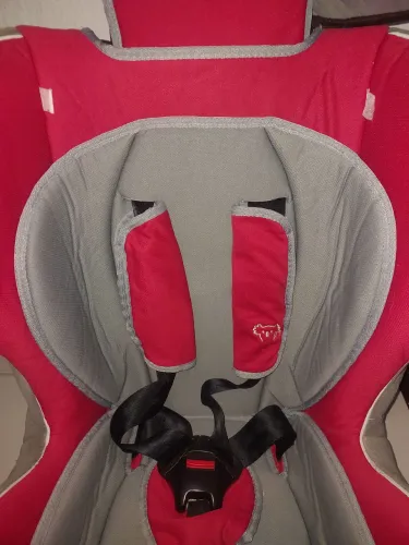 Vendo cadeirinha de bebê de carro