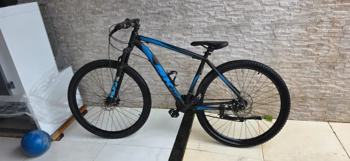 Bicicleta aro 29 tam 29