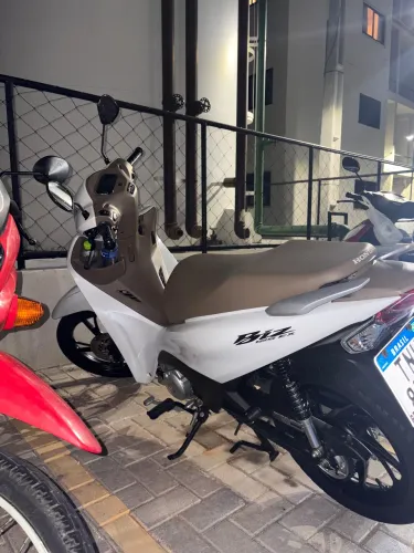 Biz 2025 ex 4070km rodados