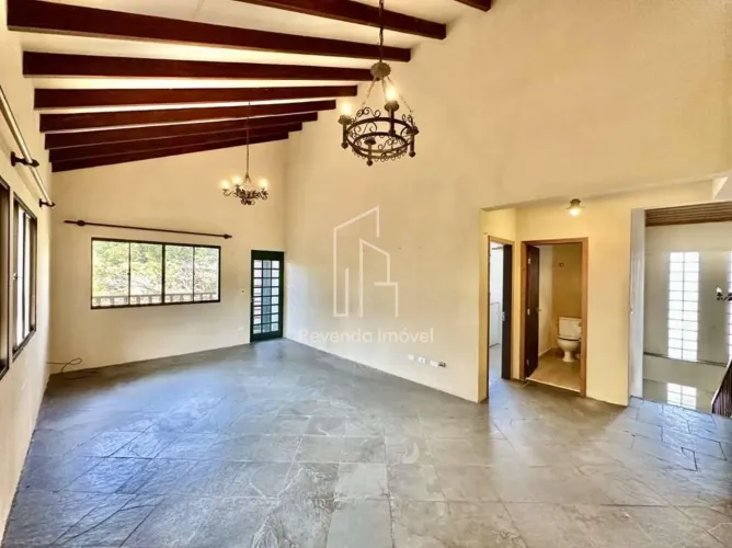 Casa para venda no Concominio Euroville