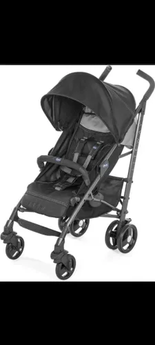 Carrinho de bebê Kiko Chicco Lite Way 3 Preto - Compacto e conservado