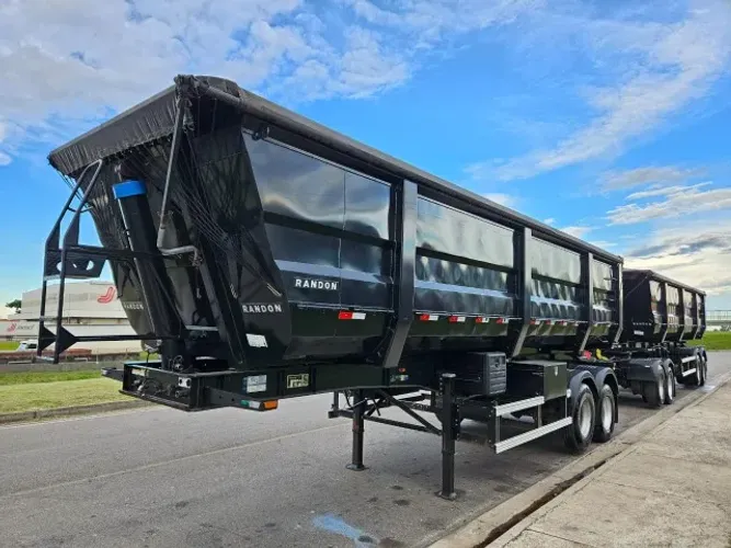 Rodocaçamba Randon Ano 2024 35m³ Dolly Rebaixado Lona Fácil Sem  Pneus Pronta entrega 
