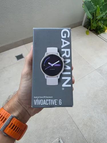 Relógio Garmin VivoActive 6 Gold