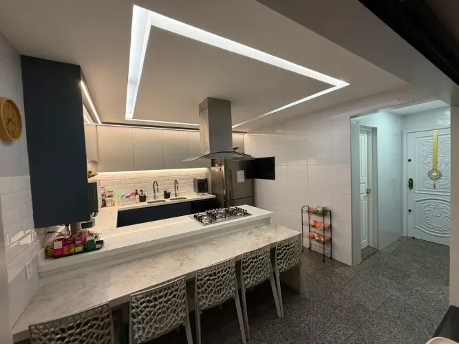 Apartamento para venda tem 149 metros quadrados com 4 quartos em Dionisio Torres - Fortale