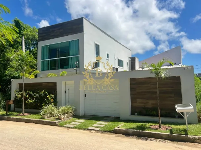Casa duplex com 3 lofts para renda + apartamento principal, piscina e área gourmet  São Jo