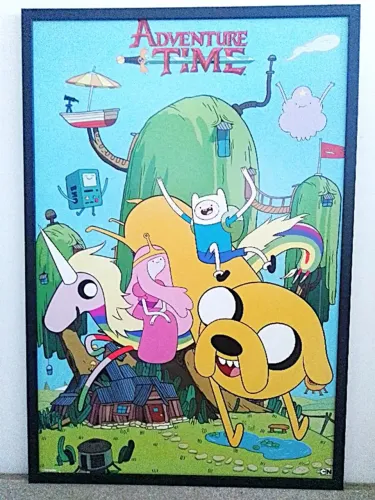 Quadro Poster Grande "A Hora Da Aventura" 94x64cm - Oferta 10% OFF