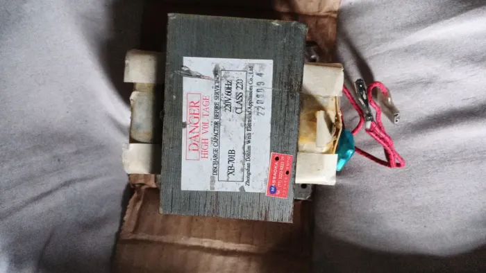 Transformador de microondas nunca usado