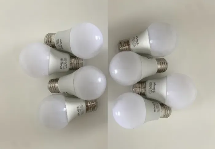 Lâmpada LED Bulbo 9W - 8 lâmpadas para Spot Trilho Paflon *NOVA