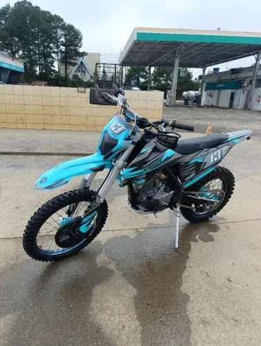 Moto de trilha kingger kR 250