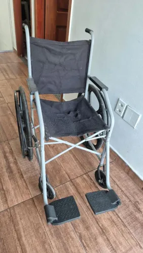 Cadeira de rodas jaguar