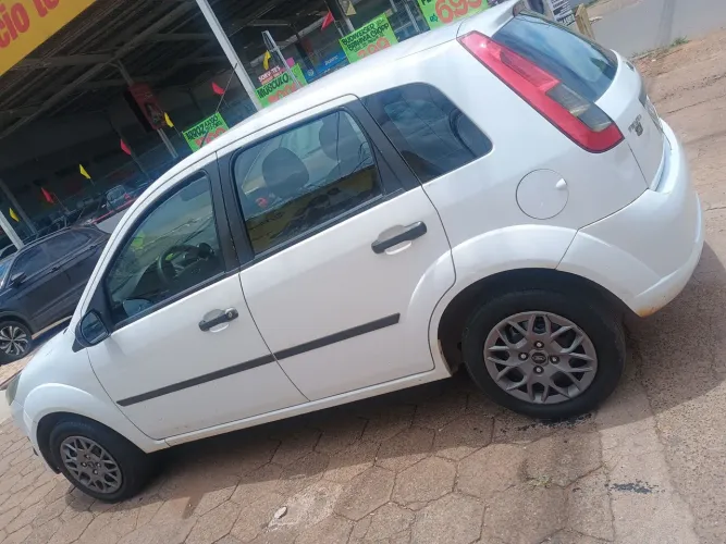 Ford Fiesta 1.0 8V Flex/class 1.0 8V Flex 5P 2011
