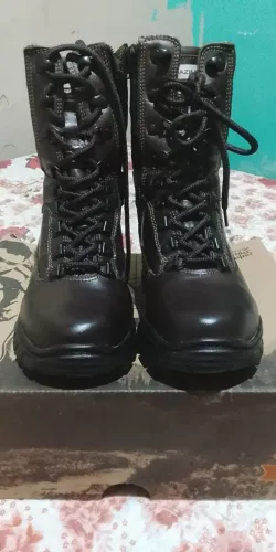 Bota masculina