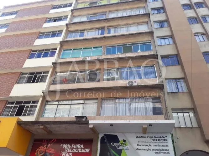 Sala à venda, 1 vaga, Centro - Barbacena/MG