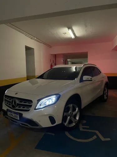 Mercedes-Benz GLA 200 Adv. 1.6/1.6 TB 16V Flex Aut. 2018