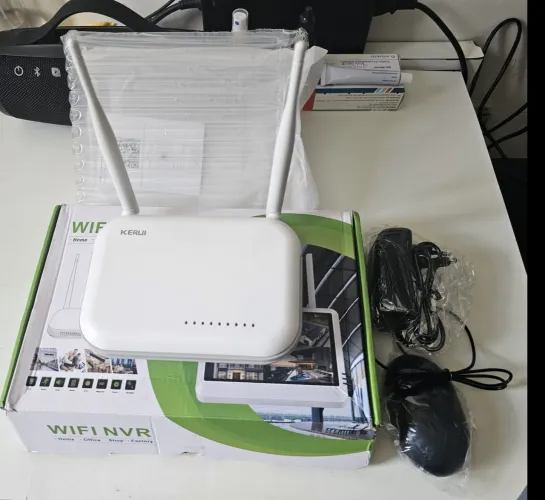 NVR para Câmeras sem Fio ICSee. Suporta ate 8 Câmeras. 50m de distância. 